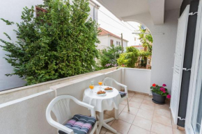 Apartment Petar - 50m from sea  Задар